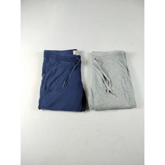 GH Bass Shorts Women's Medium Blue Gray Lot Of 2 Pedal Pushers Minimalist Comfy‎ - Picture 1 of 16